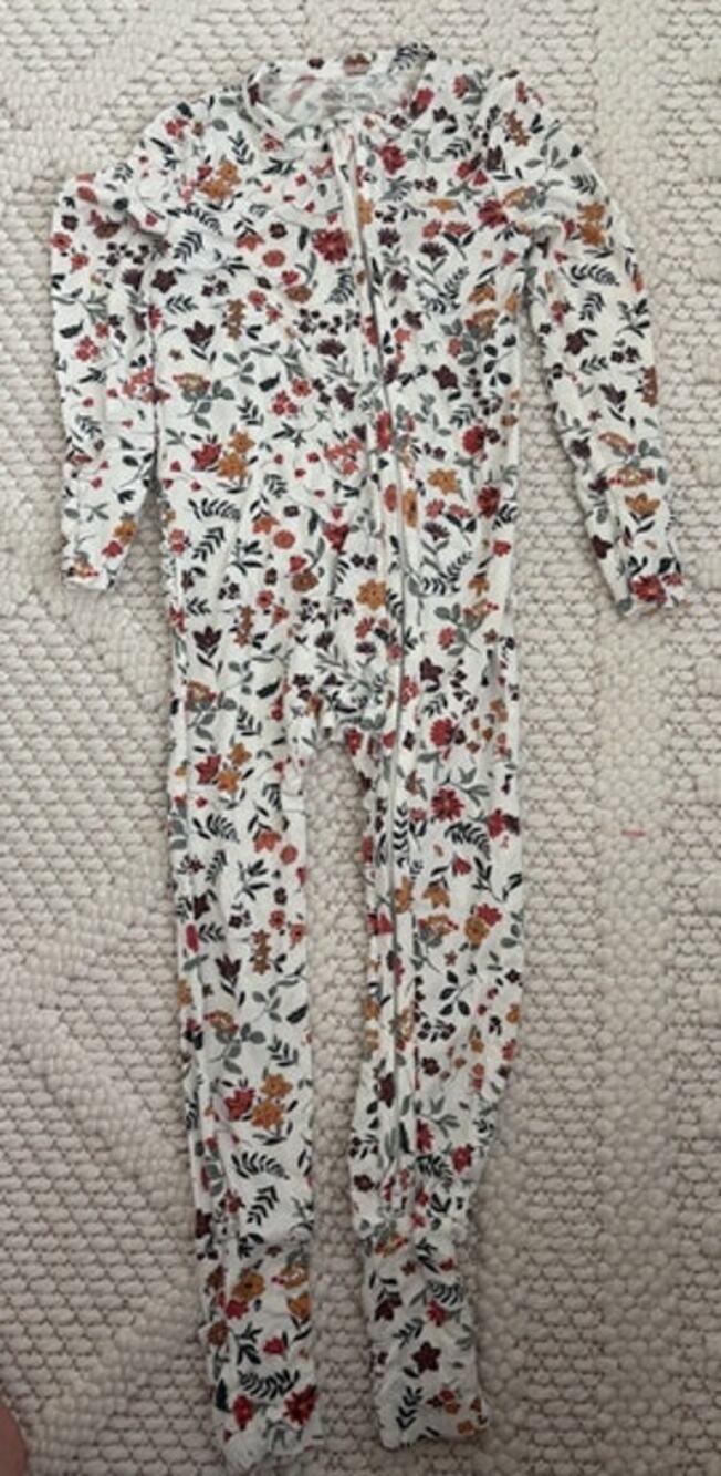 Baby Girl Angel Dear White Floral Footie Bamboo Pajama Size 12-18 Month